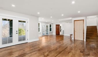 345 Scarlet Tanager Ct, Arden, NC 28704