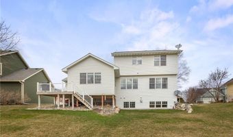 11689 E Laketowne Dr, Albertville, MN 55301