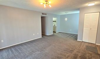 512 ORANGE Dr 30, Altamonte Springs, FL 32701