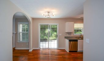 1045 Winthrope Chase, Alpharetta, GA 30009