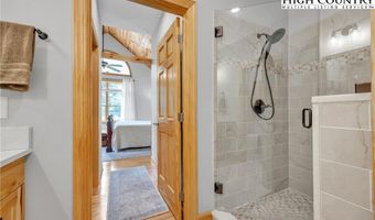 196 Whispering Streams Dr 2, Fleetwood, NC 28626