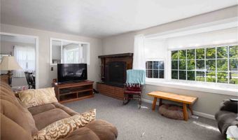 3 Alpine Dr, Burlington, CT 06013