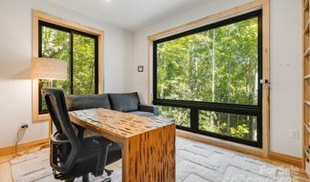 39 Bent Creek Preserve Rd, Asheville, NC 28806