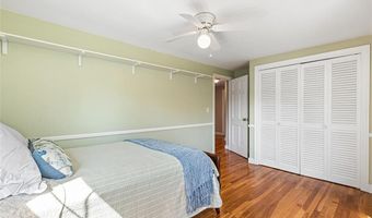 21 Old Chimney Rd, Barrington, RI 02806