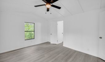 1144 Wolfskin Rd, Arnoldsville, GA 30619