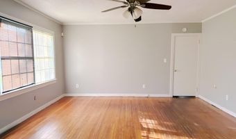 1016 N Jackson St, Brookhaven, MS 39601