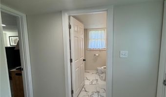 1017 N 10th St, Atchison, KS 66002
