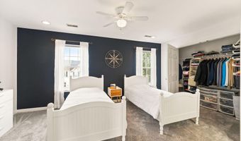 21071 MOSSY GLEN Ter, Ashburn, VA 20147