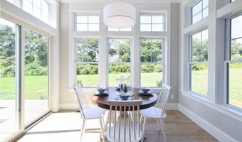 01 Whitehead Rd, Coventry, RI 02816