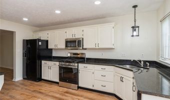 8705 Lost Valley Dr 705, Adams Twp., PA 16046