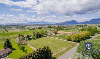62 Hitching Post Dr, Cody, WY 82414