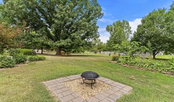 1965 W Cardinal Ln, Aurora, MO 65605