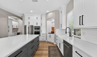 733 E FIELDSTONE Pl, Chandler, AZ 85249