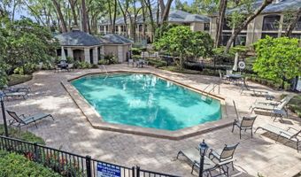 1055 KENSINGTON PARK Dr 205, Altamonte Springs, FL 32714