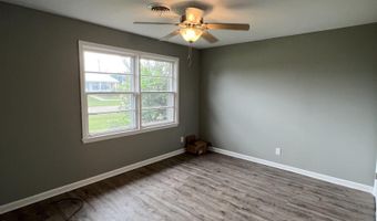 12055 Lawngate Rd L, Athens, AL 35611