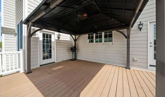 33 WATERTON Dr, Bear, DE 19701