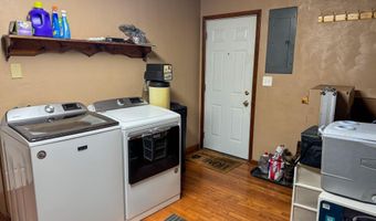 415 W Wabash St, Berne, IN 46711