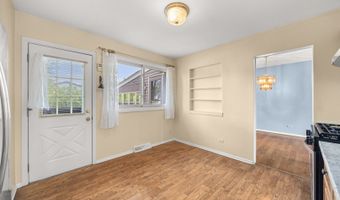 1410 W Jo Ann Ln, Addison, IL 60101