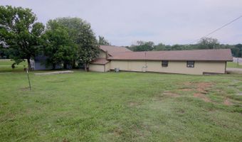 305 Couch St, Alton, MO 65606