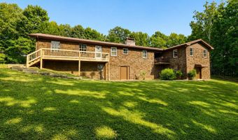 725 Oak Grove Rd, Benton, TN 37307