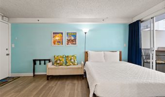 2463 Kuhio Ave 307, Honolulu, HI 96815