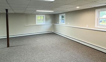 105 Windsor Ave, Augusta, ME 04330