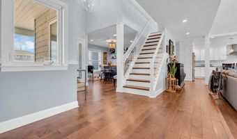26 Jib Ct, Bayville, NJ 08721
