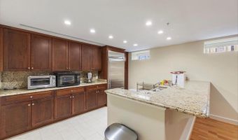 66 FRANKLIN St #418, Annapolis, MD 21401