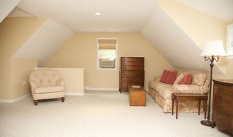 67 Spyglass Hill Rd, Barnstable, MA 02630