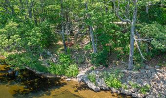 7 Goodrich Falls Rd, Bartlett, NH 03838