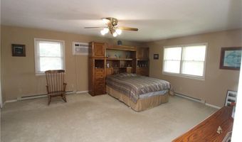 27 Partridge Dr, Agency, MO 64401