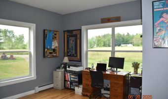 14 Lead Mountain Ln, Belfast, ME 04915