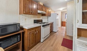 550 NW 73rd Way, Bell, FL 32619
