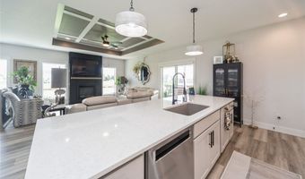 2333 Stonewood Ct SW, Altoona, IA 50009