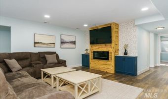 5272 Canterbury St, Chubbuck, ID 83202