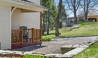 11 Linden St, Bath, ME 04530