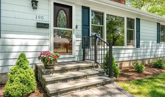 190 Brookhaven Rd, North Kingstown, RI 02852