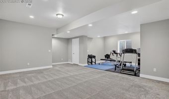 21554 E 59th Dr, Aurora, CO 80019