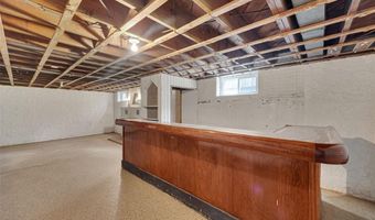 9405 Mackenzie Rd, Affton, MO 63123