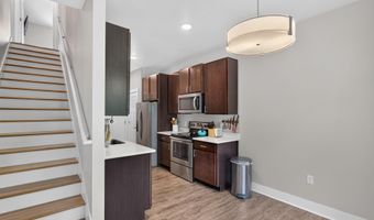 2707 Bobcat Dr, Ames, IA 50014