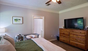401 Old Town Cir, Brandon, MS 39042
