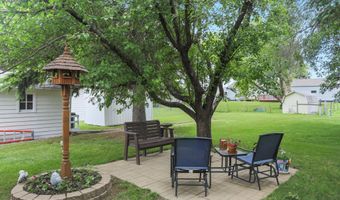 418 S 12th St, Aberdeen, SD 57401