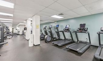 1200 N NASH St 565, Arlington, VA 22209