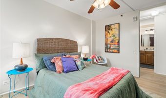 322 Aoloa St 612, Kailua, HI 96734