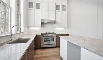 6019 Laurel Ln, Addison, TX 75001
