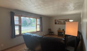 504 14th St NW, Austin, MN 55912
