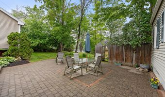 10 Prospect St, Bristol, NH 03222