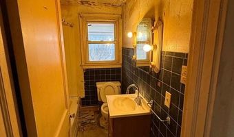 2136 ATCO Ave, Atco, NJ 08004