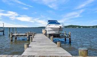 1069 SHORE ACRES Rd, Arnold, MD 21012