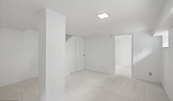 4825 28TH St S A, Arlington, VA 22206